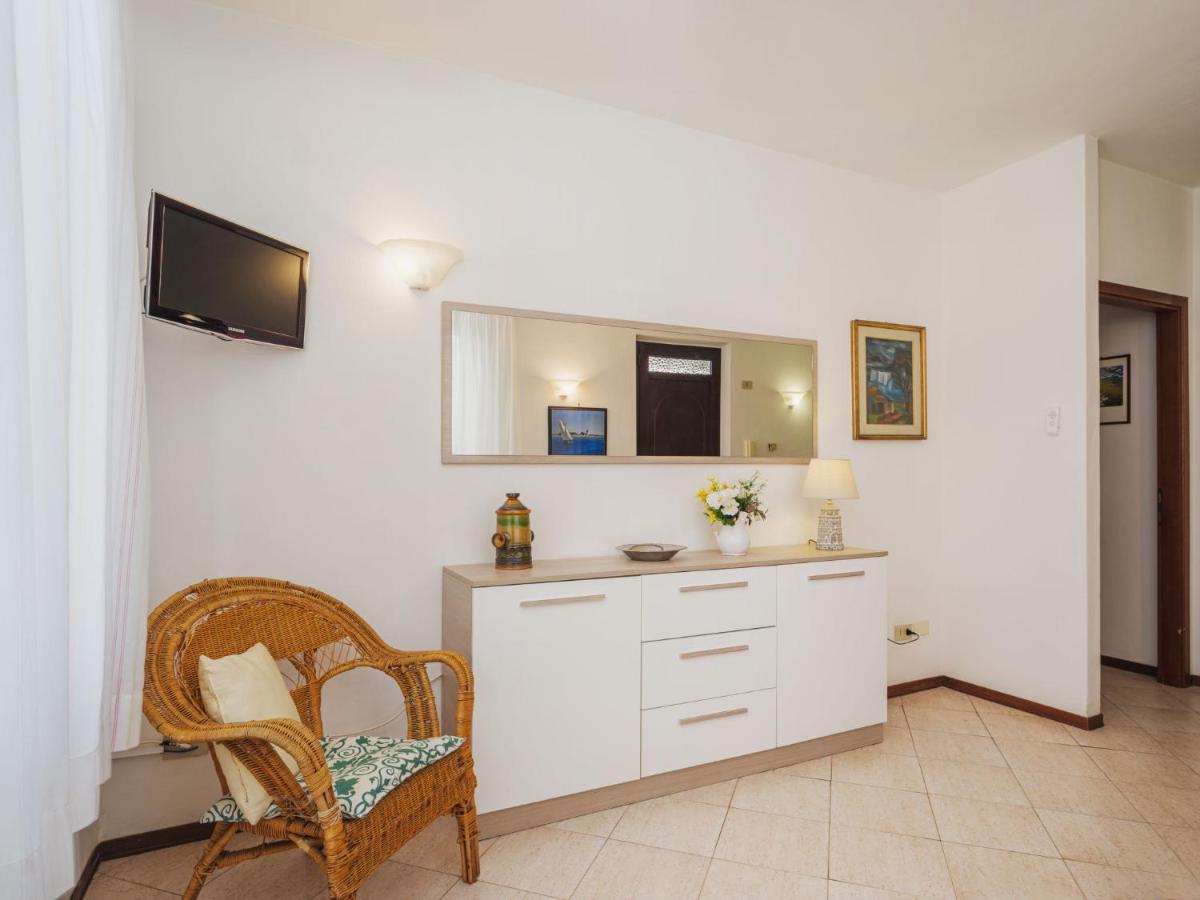 Holiday Home Francesca By Interhome Марина-ди-Пьетрасанта Экстерьер фото